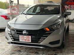 نيسان فيرسا